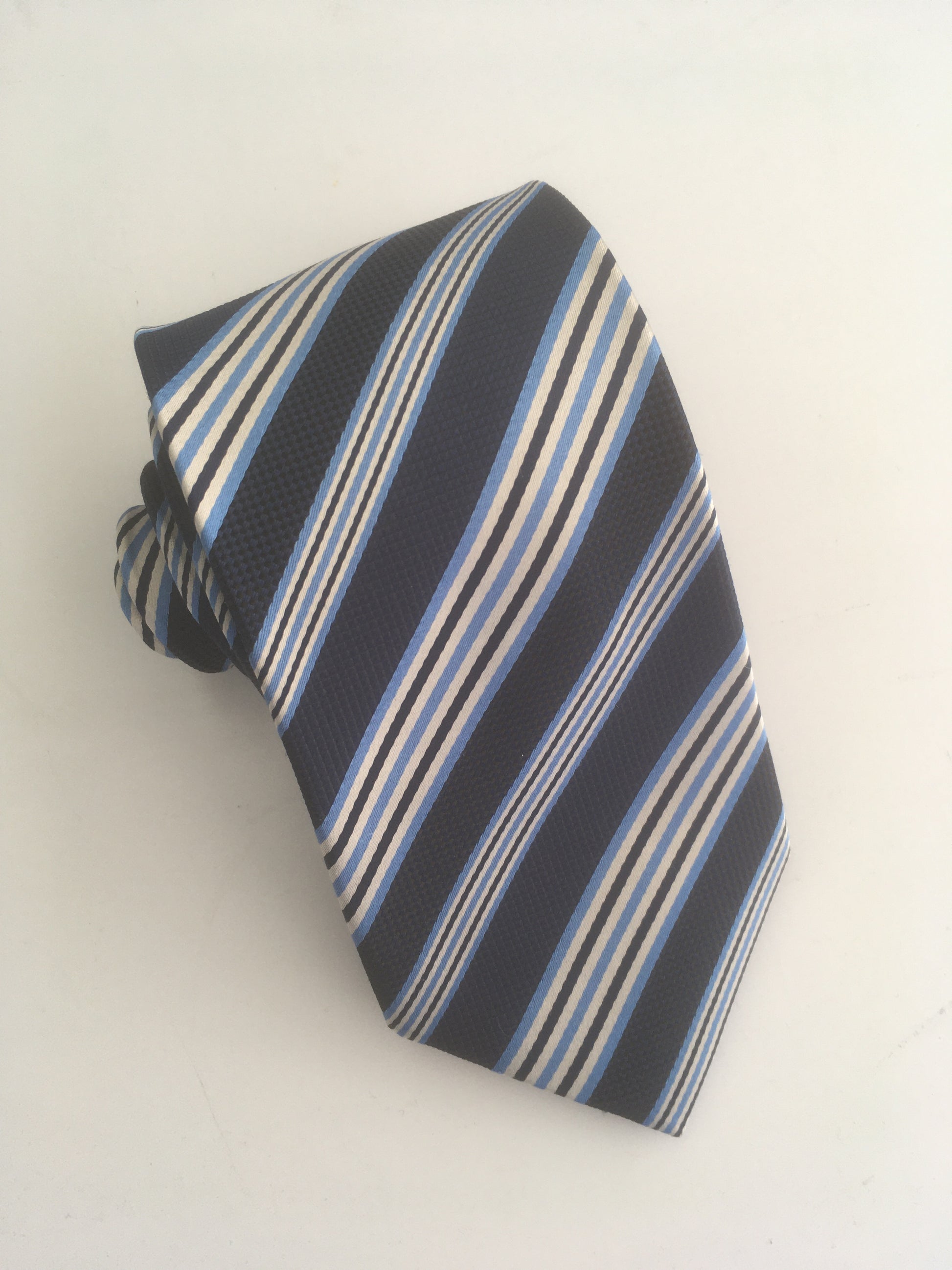 Silk tie – First Choice Distributors